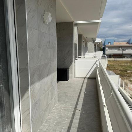 Residence Riva Del Mulino Marina Di Montenero Exterior photo